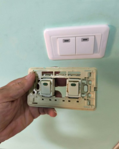 台南開關更換, 台南定時開關安裝, 台南漏電斷路開關安裝, 台南插座安裝, 
                    台南開關安裝, 台南水電修繕, 台南修改水電, 台南水電師傅, 台南水電行, 台南水電維修, 台南修水電, 台南水電工, 
					台南室內配線, 台南室內配管, 台南老屋重新配管, 台南水管埋設, 台南電路管線鋪設, 台南家庭水電維修, 台南公司水電維修